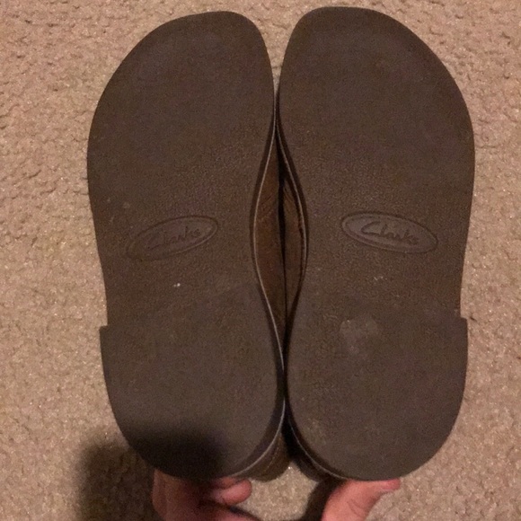 Clarks Chukka Boots - Picture 4 of 6